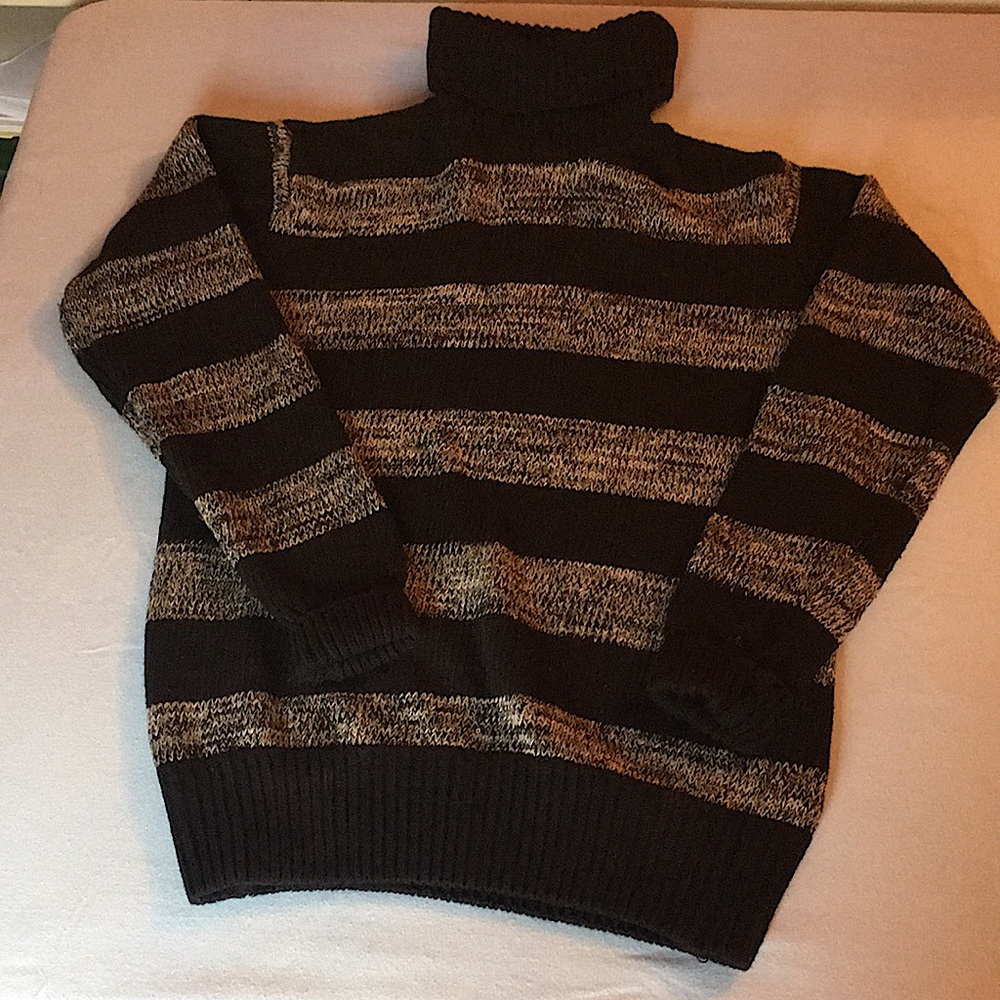 Women’s sweater